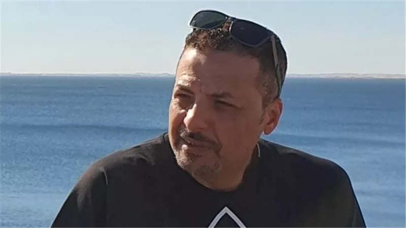 ديوان «ملجأ آمن للمشاهدة» تجربة شعرية للبناء البصري بمعرض الكتاب
