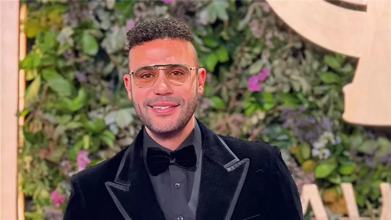 محمد إمام يرد على تشابه مسلسله بلقب الكينج منير