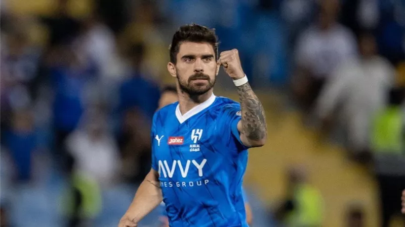 تحرك جديد من مانشستر يونايتد لضم روبن نيفيز من الهلال السعودي
