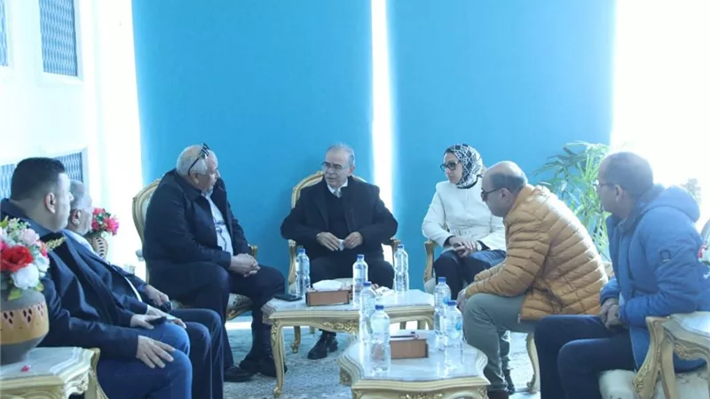 محافظ الوادي الجديد يلتقي رئيس مجلس إدارة جمعية الدكتور مصطفى محمود