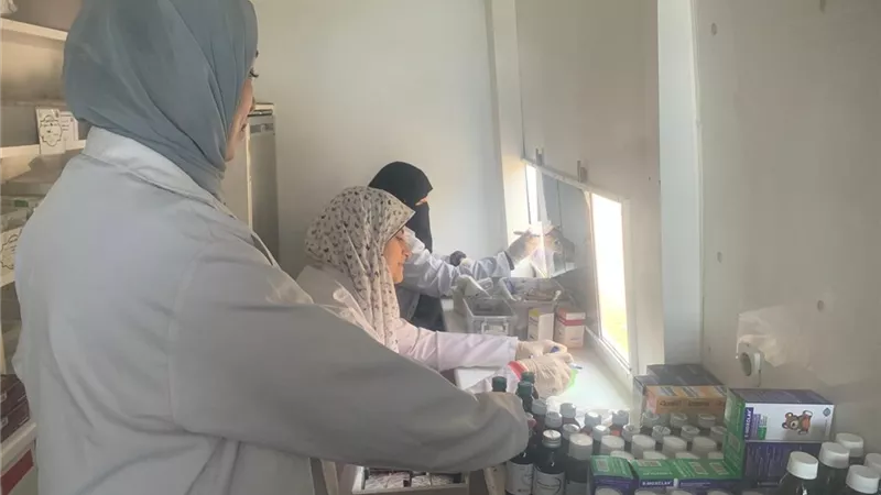 الكشف على 683 مواطنًا خلال قافلة طبية مجانية بالبحيرة