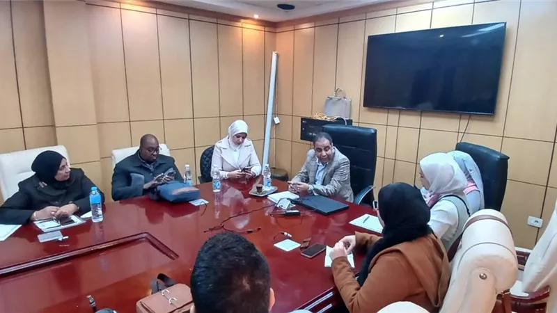 تحت شعار«الألف يوم الذهبية».. صحة أسيوط تبحث خفض معدلات الولادات القيصرية