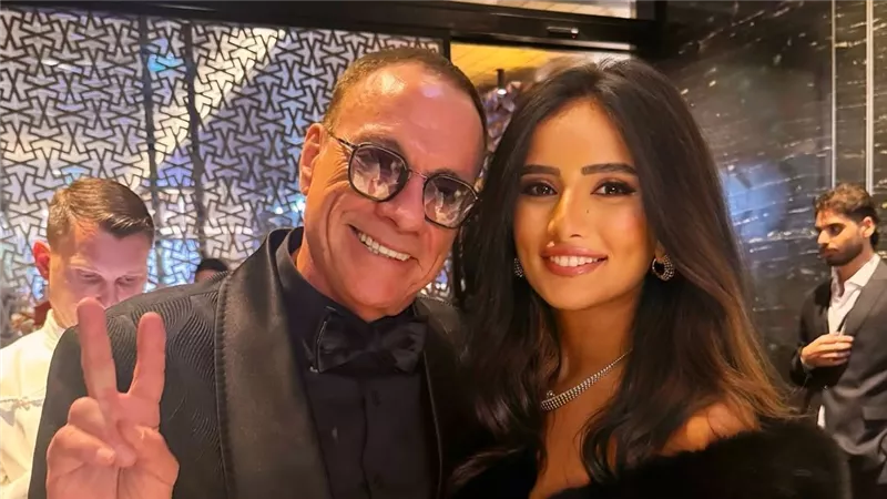 زينة تتحدث عن موقف طريف جمعها بـ فان دام بسبب بينيلوبي كروز