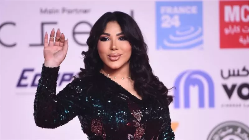 أولى جلسات محاكمة الفنانة غادة إبراهيم في قضية سب بوسي شلبي.. بعد قليل  