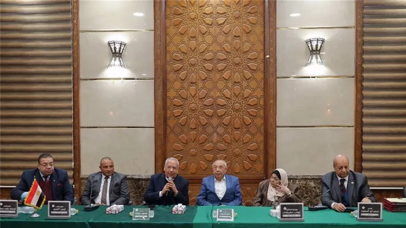 نقابة المهندسين تكرم أعضاء لجنة النقل والمرور