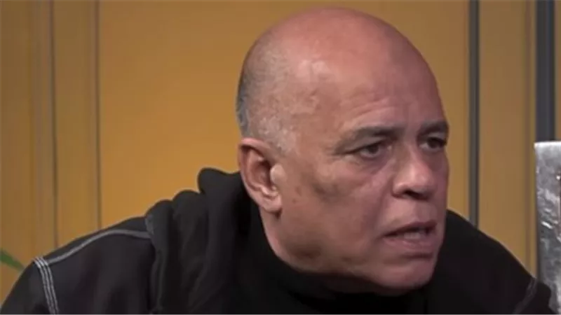 هشام يكن: حسام عبد المجيد لو مش عاجبه الزمالك يتكل على الله (فيديو) 