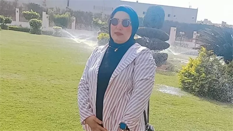ضربت أروع الأمثلة في الأمانة.. سيدة تعيد 50 ألف جنيه لصاحبته بالفيوم