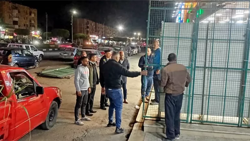 حملة مكبرة لرفع الإشغالات والتعديات بحي ثالث الإسماعيلية