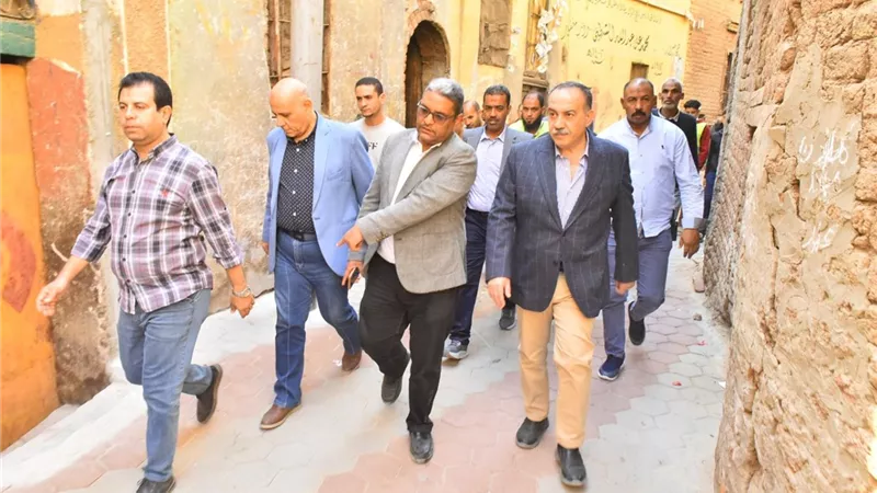 محافظ أسيوط يتفقد أعمال تطوير ميدان المدارس في أبنوب بتكلفة 22 مليون جنيه