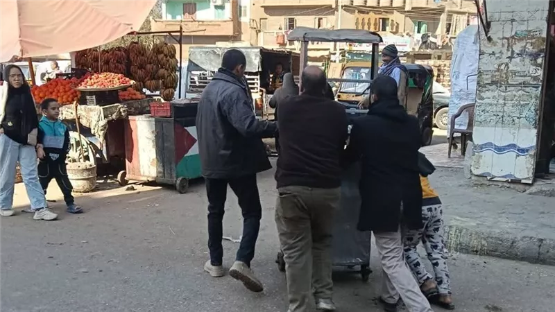 مواصلة فرض الانضباط وحملات مكبرة لرفع الإشغالات والتعديات بأسيوط