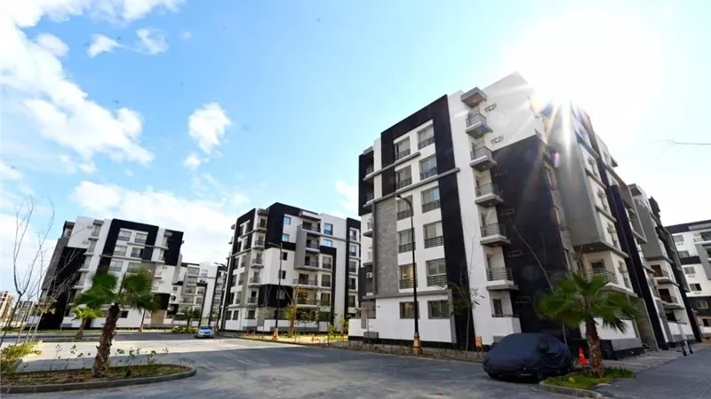 وزير الإسكان ومحافظ الدقهلية يتابعان مشروعات الإسكان والخدمات بالمنصورة