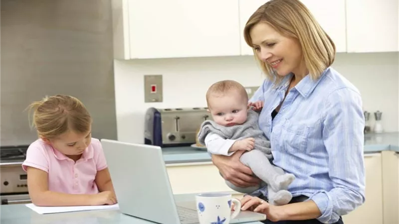 فجوة الحماية التأمينية للمرأة في تأمينات الحياة: تحديات السوق وفرص الحلول