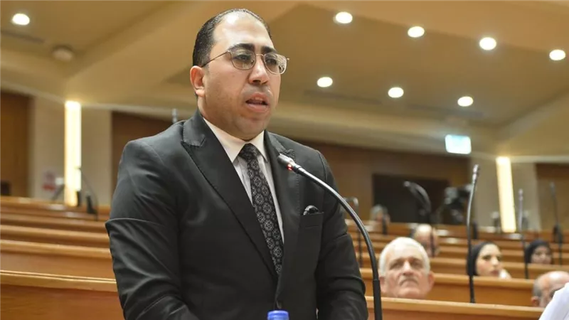 اقتراح برلماني لتفويض الاختصاصات وتعزيز المرونة المالية بالمحافظات