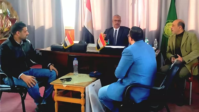 جهاز التطوير بالإسماعيلية يواصل أعمال الصيانة والتجميل بمختلف المناطق