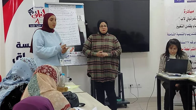 مؤسسة آفاق للتنمية في الأقصر تنظم تدريبًا لـ 25 سيدة على القيادة