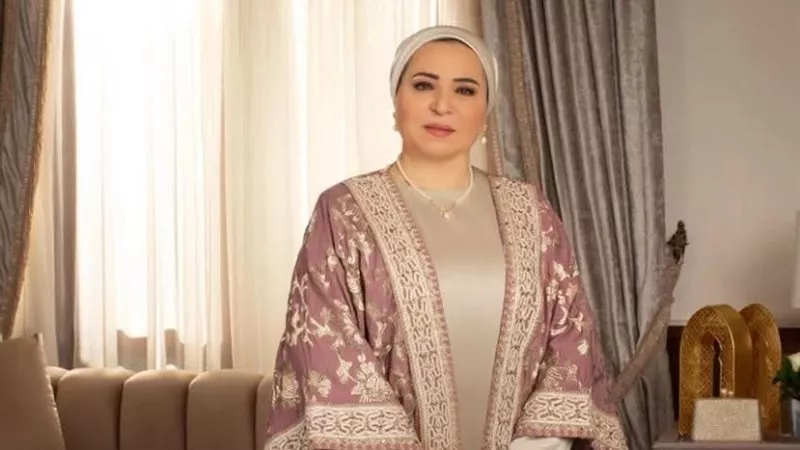 انتصار السيسي تهنئ الشعب المصري بحلول شهر رمضان المبارك 
