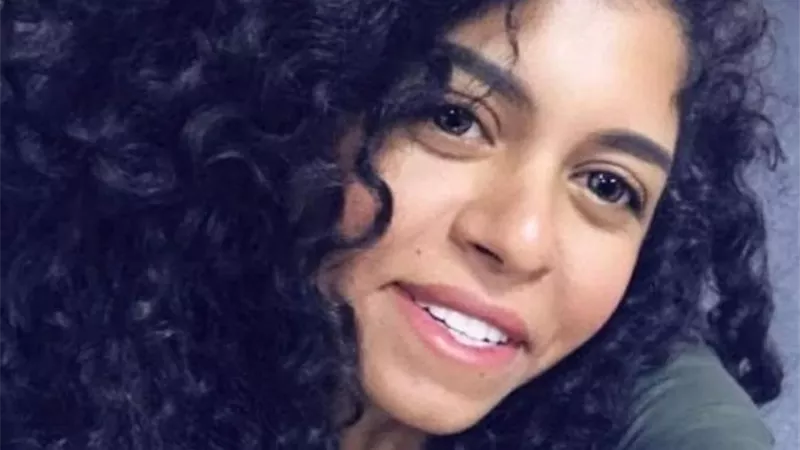 «زعلانة عليكي يا ريكو قوي».. رسالة مؤثرة من إيمان العاصي لنعي ريهام عاصم