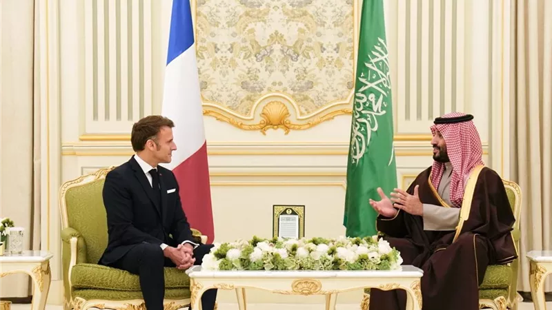 بيان مشترك من السعودية وفرنسا: يجب إنهاء حكم حماس.. وتسليم غزة للسلطة الفلسطينية 