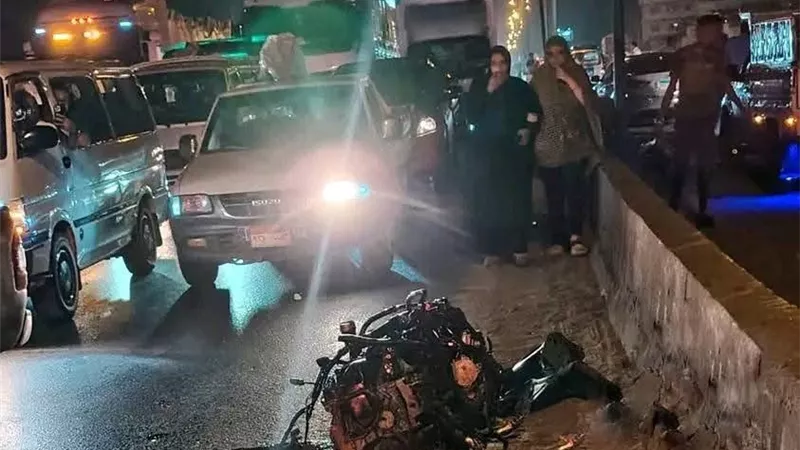 وفاة 3 أشخاص بحادث سير إثر تصادم سيارتين ملاكي في دمنهور |صور