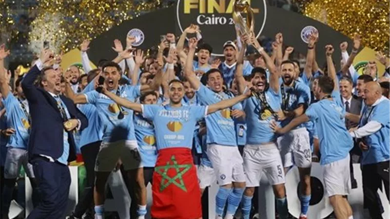 اتحاد الكرة يهنئ بيراميدز بعد الفوز على أهلي جدة والتتويج بكأس القارات الثلاثة