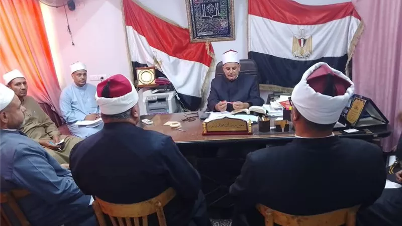 وكيل أوقاف كفر الشيخ يترأس لجنة مقابلات أعضاء المدارس العلمية.. ويؤكد: الكفاءة والتميز منهج لا يمكن التخلي عنه