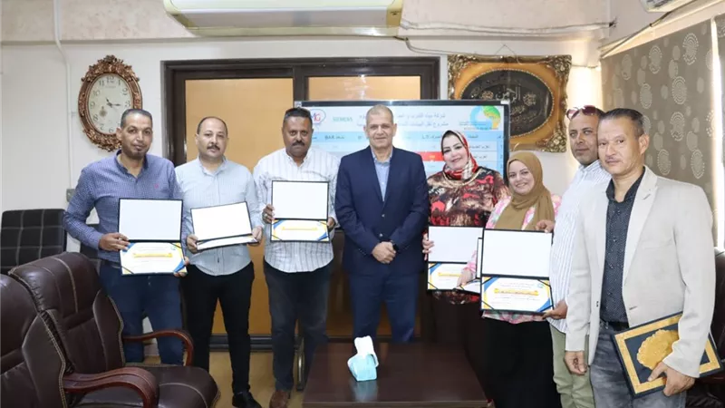 «مياه الفيوم» تكرم المتميزين في إدارات التسويق والإنتاج والكهرباء