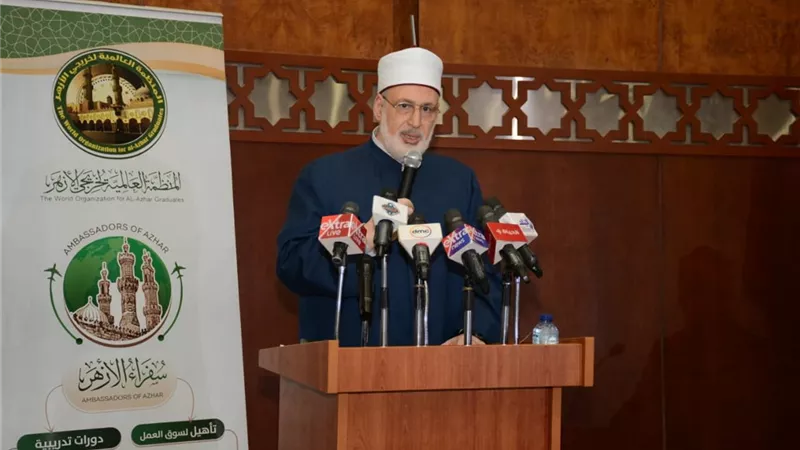 الازهر: ذوو الإعاقة  لهم الحق الكامل في  تلقي المنهج الوسطي بلغة الإشارة