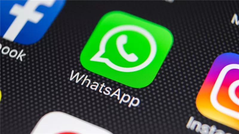 واتساب يطلق ميزة الترجمة داخل المحادثات لتسهيل التواصل بين المستخدمين