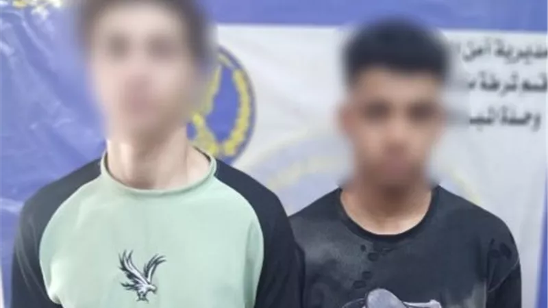 ظهروا بأسلحة .. القبض على شخصين صورا مقطع فيديو بقصد اللهو بالقاهرة