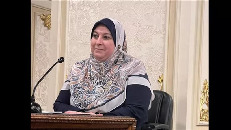 برلمانية تطالب بالكشف النفسي الإجباري للمديرين بعد واقعة المدير المتحـ ـرش| خاص