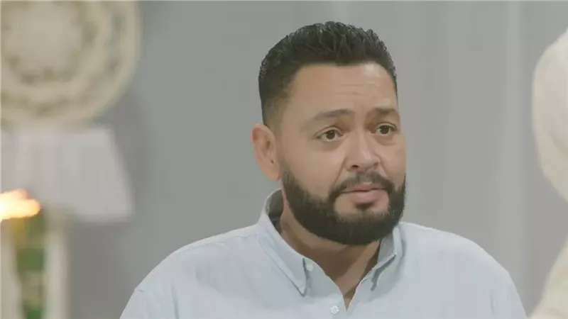 فيديو وصور ترصد لحظة تعدي نجل أحمد رزق على زميله في أكتوبر