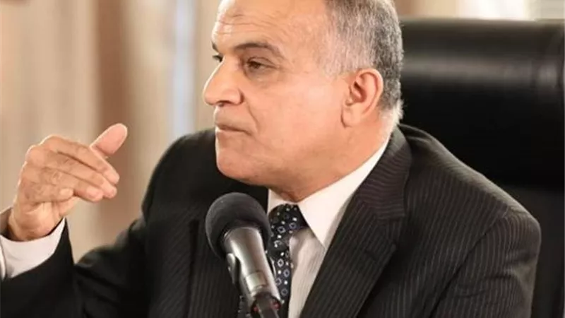 هل يمكن تمويل الأحزاب السياسية من الدولة للقضاء على المال السياسي؟ عمرو هاشم ربيع يجيب