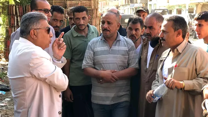 محافظ الدقهلية يتابع تشغيل السوق الحضاري بالضهرية ويتفقد خدمات الصرف بدنجواي