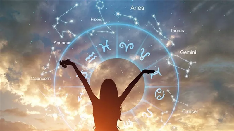 توقعات الأبراج غدًا الجمعة 26.. تكشف رسائل الكون لكل برج