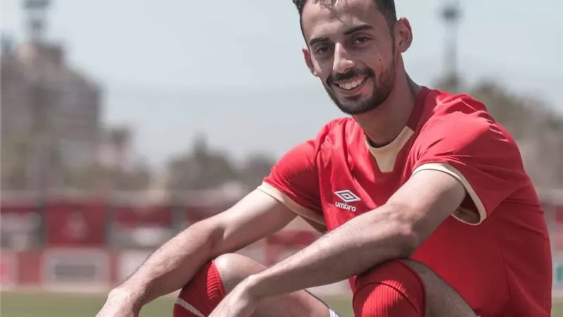 عبد القادر يرفض تجديد عقده.. ويطلب تعديل القيمة المالية