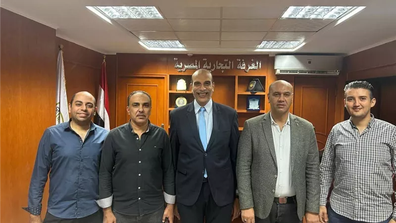 غرفة كفر الشيخ تعقد اجتماعًا موسعًا مع وكيل وزارة التموين وهيئة سلامة الغذاء لمناقشة الاشتراطات