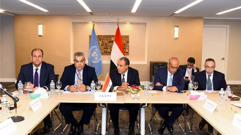 خلال لقائه بقيادات اللجنة اليهودية الأمريكية.. عبدالعاطي يؤكد دعم مصر لوقف حرب غزة