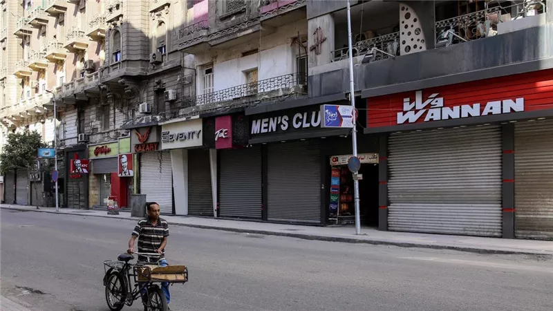 شتاء 2025.. الحكومة تحسم مواعيد إغلاق المحلات وتتوعد المخالفين