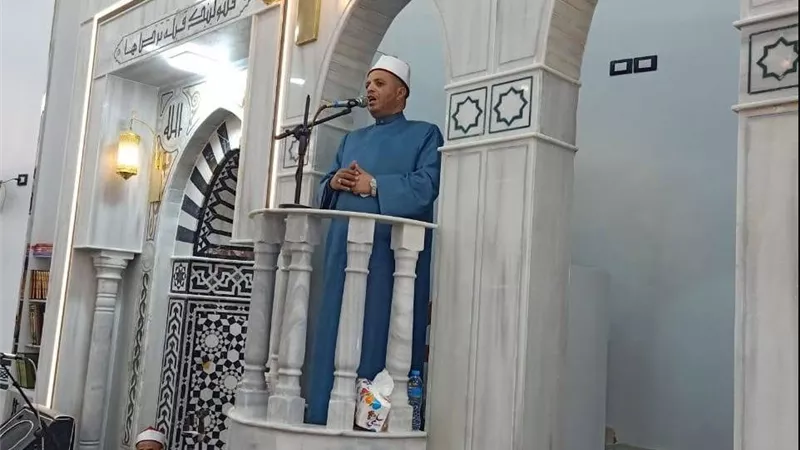 خطبة الجمعة القادمة توجه تحذيراً للآباء.. تعرف عليه