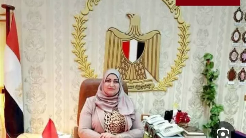 مزاد علني وطرح قانوني.. أول تعليق حول لغز أزمة «دعايا نواب سوهاج»|خاص