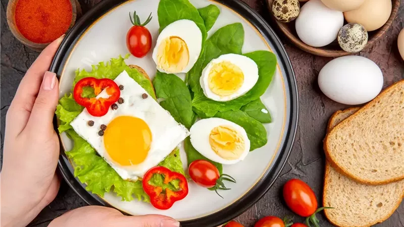 كيف يُساعد البيض في إنقاص الوزن وزيادة الشعور بالشبع