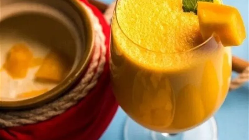 طريقة تحضير ميلك شيك المانجو المنعش.. وصفة سهلة ولذيذة