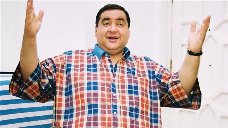 في ذكرى ميلاده.. محطات فنية في حياة علاء ولي الدين لا تُنسى 