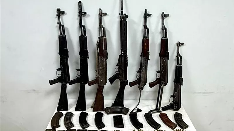 عقب تبادل لإطلاق النار مع الشرطة.. مصرع تشكيل عصابي بقنا 