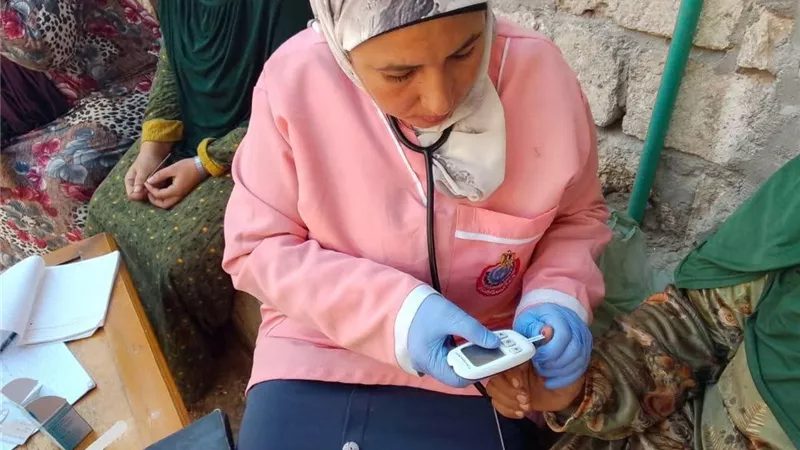 حملة «100 يوم صحة» تقدم خدماتها لأكثر من 351 ألف مواطن بالمنيا