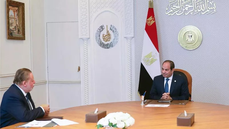 الرئيس يوجه بمواصلة العمل نحو تدبير الاحتياجات الدولارية لتوفير مستلزمات الإنتاج