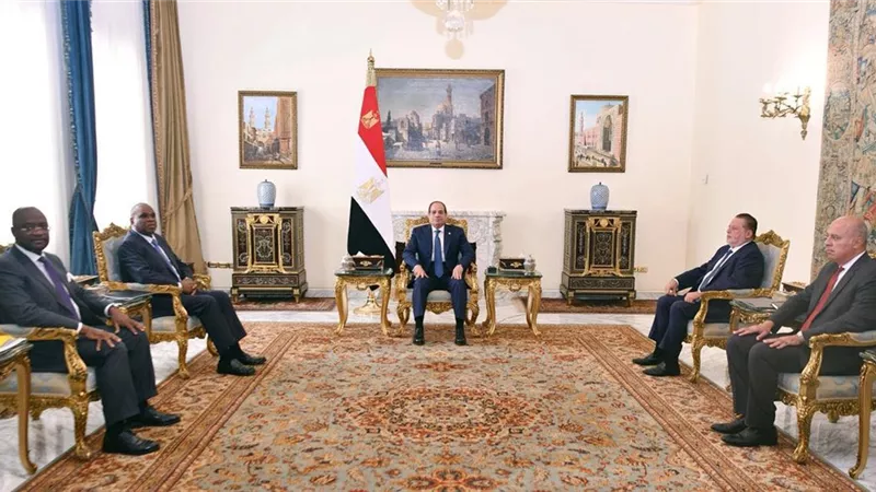 الرئيس السيسي يعرب عن تقدير مصر للشراكة القائمة مع البنك الأفريقي للتصدير والاستيراد