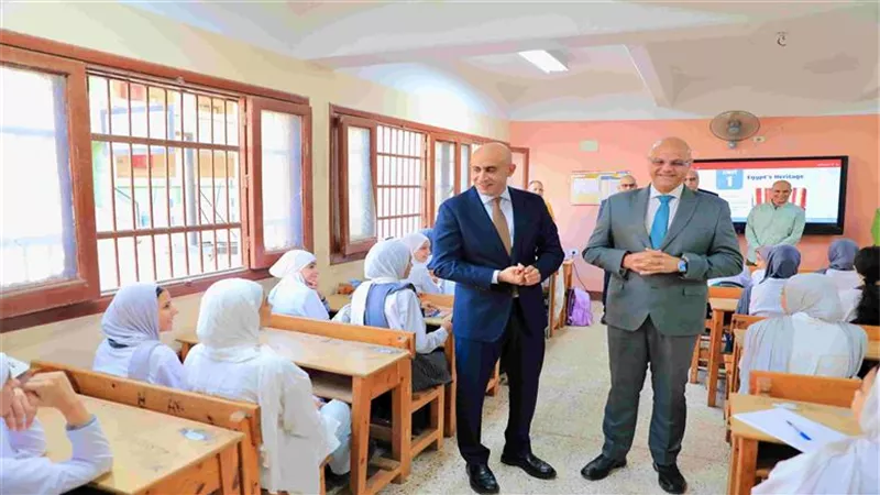 بعد تدخل «التعليم».. انتظام الدراسة في مدرسة تونا الجبل بالمنيا