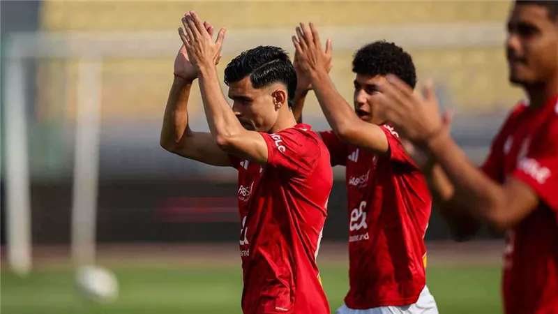 سجل 102هدف.. بن شرقي ينتظر رقما قياسيا بقمة الأهلي والزمالك رقم 131