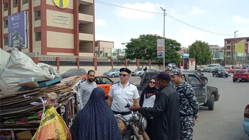 الإسماعيلية تواصل مطاردة «النباشين».. عقوبات رادعة للمخالفين| صور